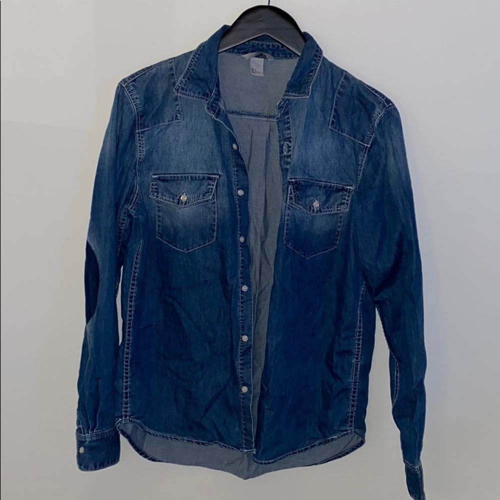Woman’s H&M Denim shirt